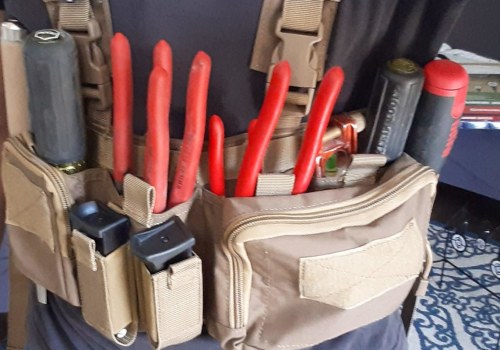 The Best Electrician Tool Pouch: 11 Options for Every Job